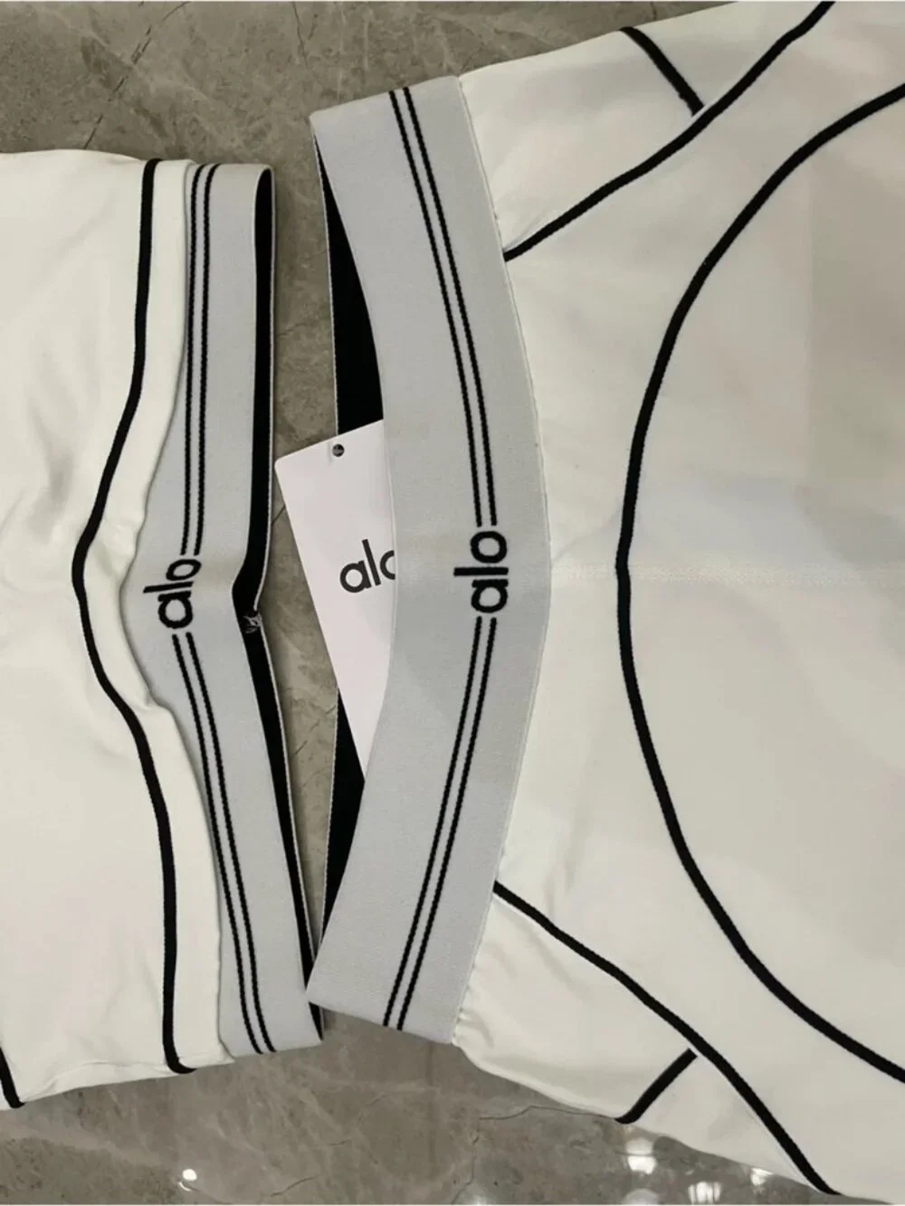 ALO Yoga white high